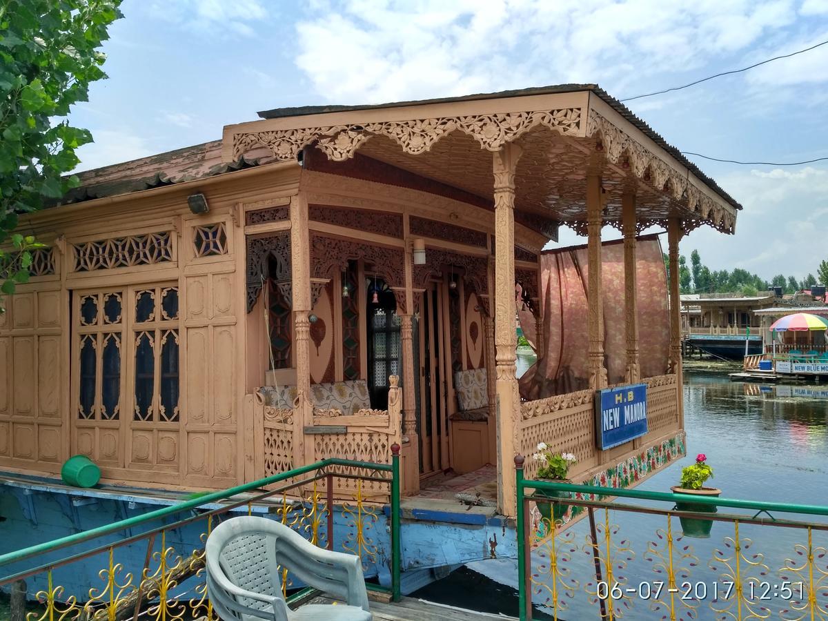Bed and Breakfast House Boat New Manora Сринагар Экстерьер фото